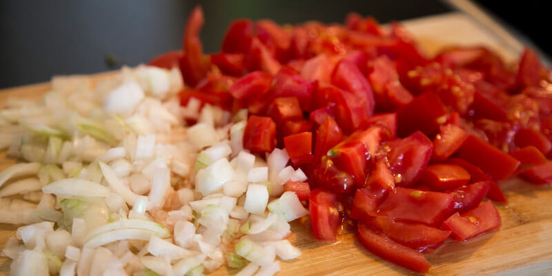 Gefüllte Paprika Paradeiser Tomaten AbHof Rezept Tomaten Zwiebeln